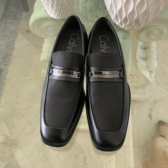 Mens NEW CALVIN KLEIN BLACK LOAFER  size 11